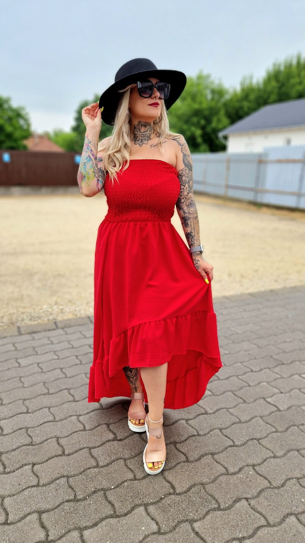 Ruby Sola Ruha - Image 2