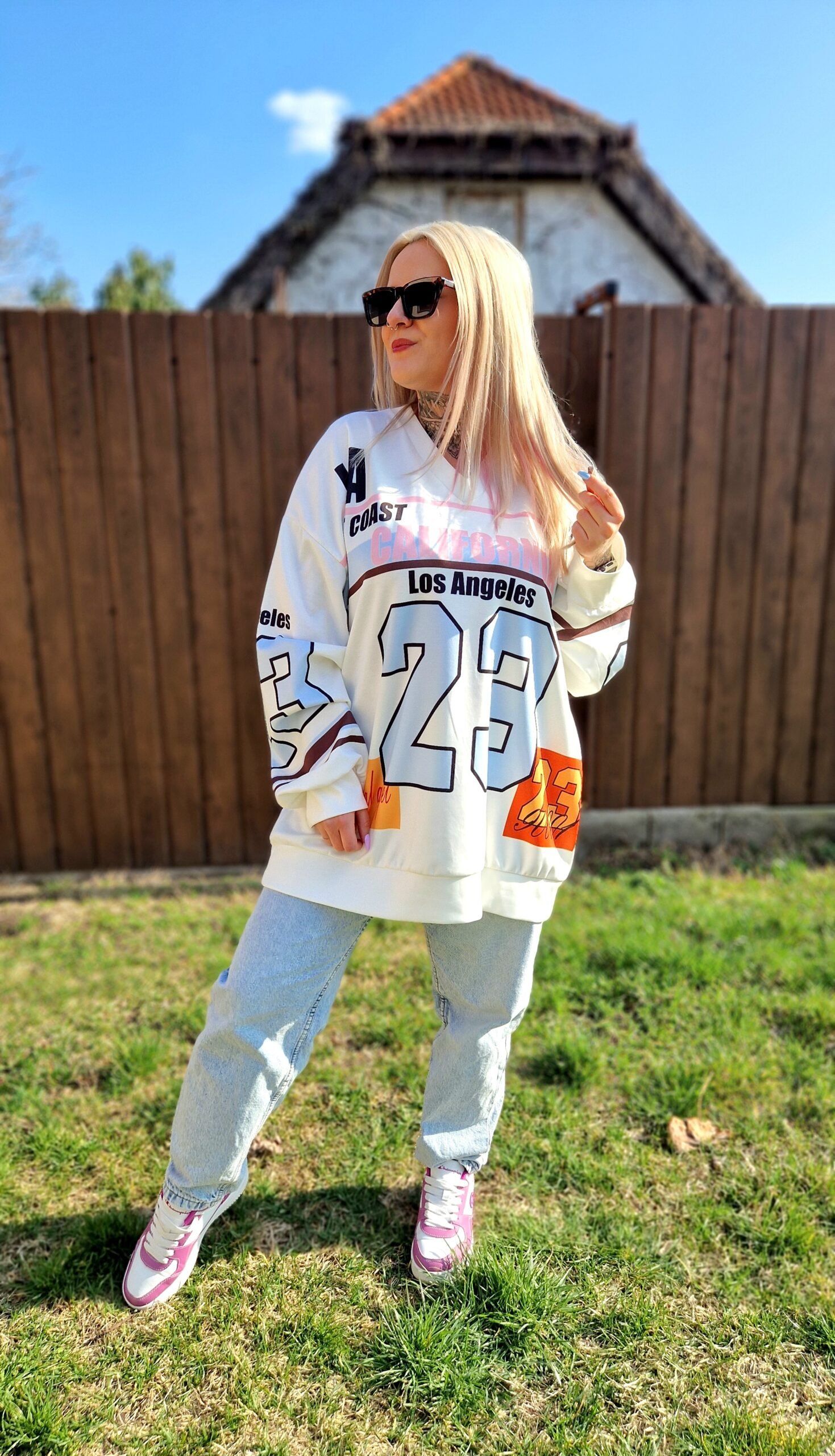 Lola Fehér oversized pulóver - Image 3