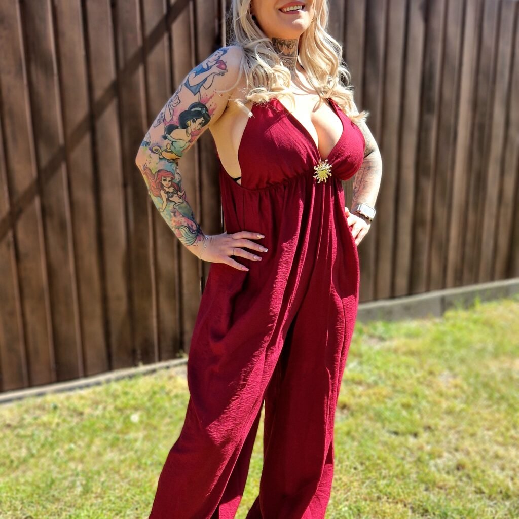 Eliza bordó overál