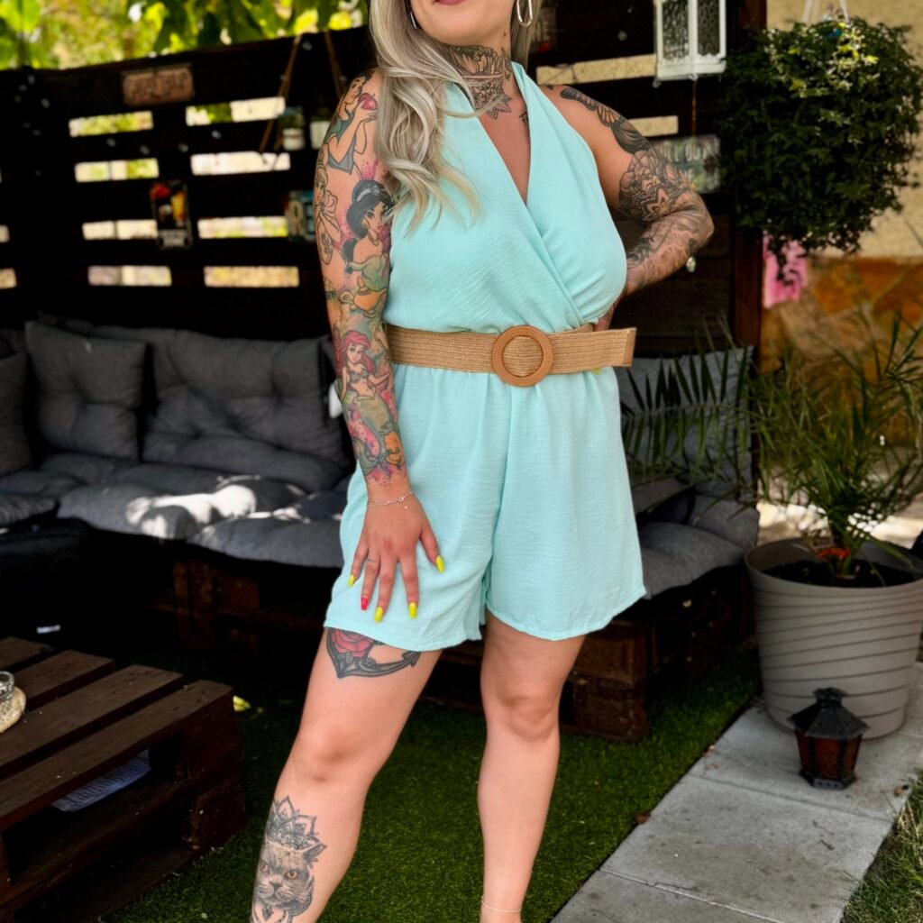 Lara overál-Menta