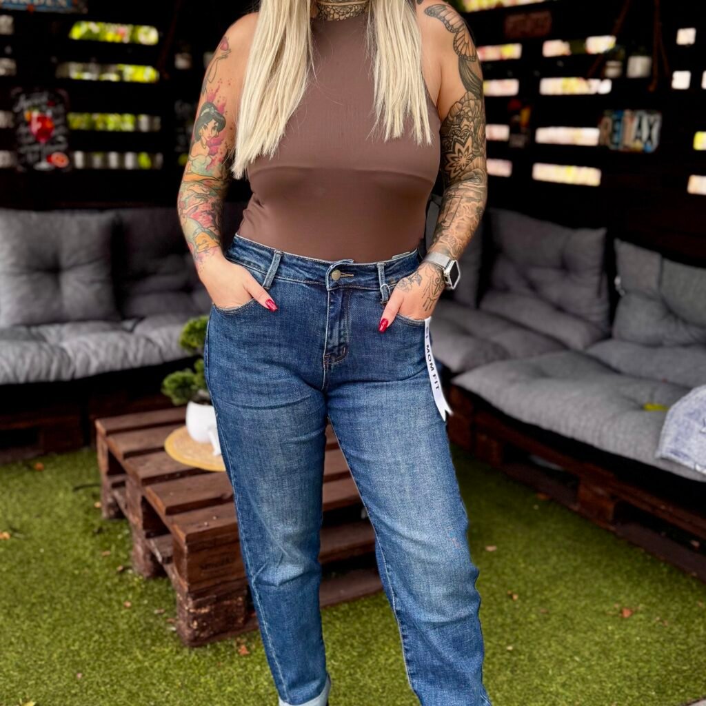 Léa Momfit farmernadrág