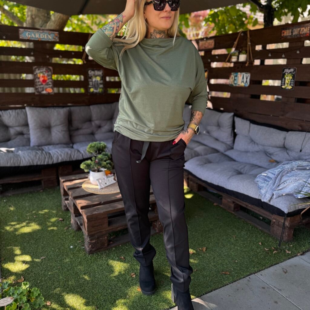 Ivana Felső -Khaki